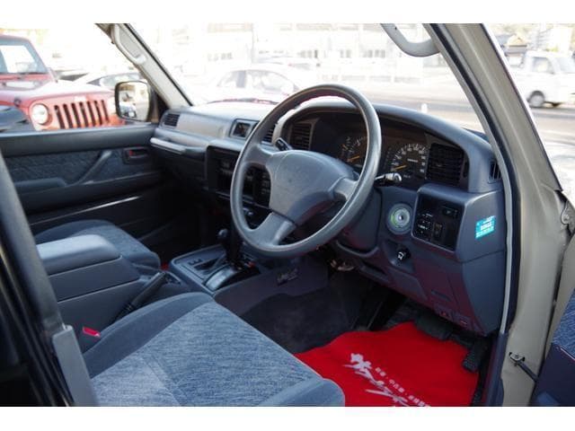 1996 Toyota Land Cruiser JDM car for sale — photo 13 of 25