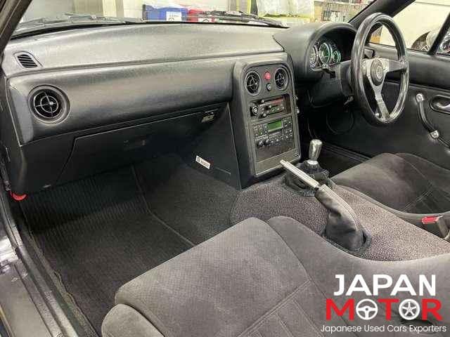 1992 Mazda Roadster (Eunos Roadster / MX-5) JDM car for sale — photo 6 of 12