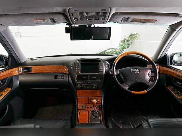 2002 Toyota Celsior JDM car for sale — photo 19 of 25