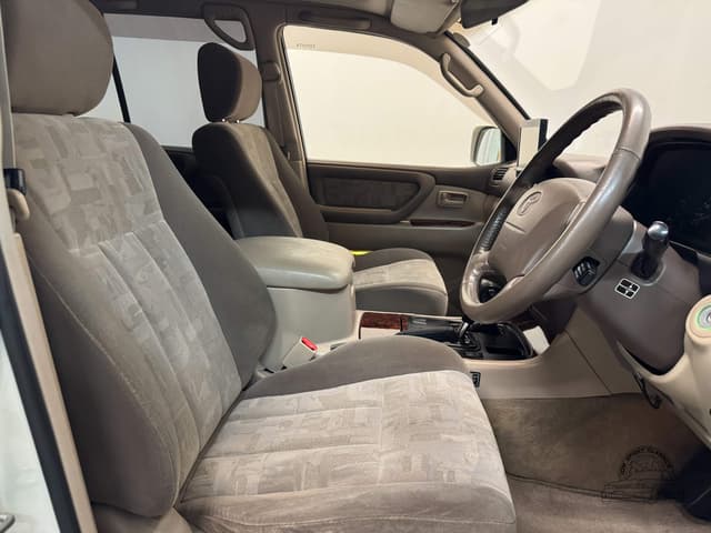 1998 Toyota Land Cruiser JDM car for sale — photo 24 of 25
