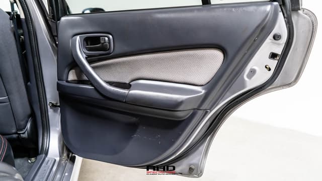 1999 Nissan Skyline JDM car for sale — photo 21 of 25