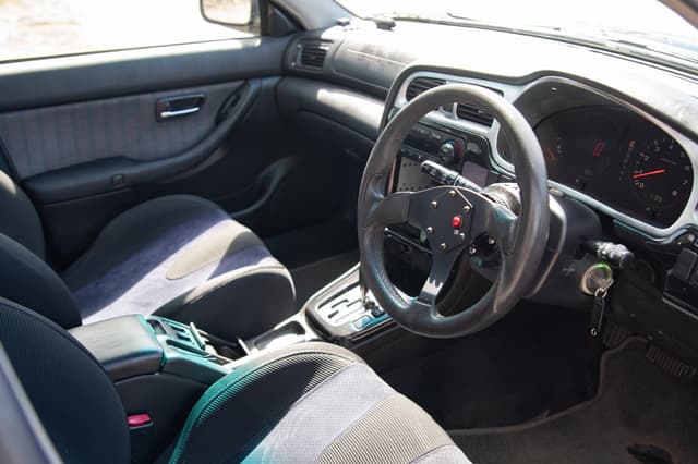 2000 Subaru Legacy JDM car for sale — photo 8 of 15