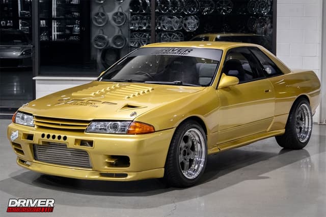 1991 Nissan Skyline JDM car for sale — photo 6 of 25