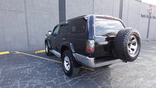 1998 Toyota Hilux Surf JDM car for sale — photo 9 of 16