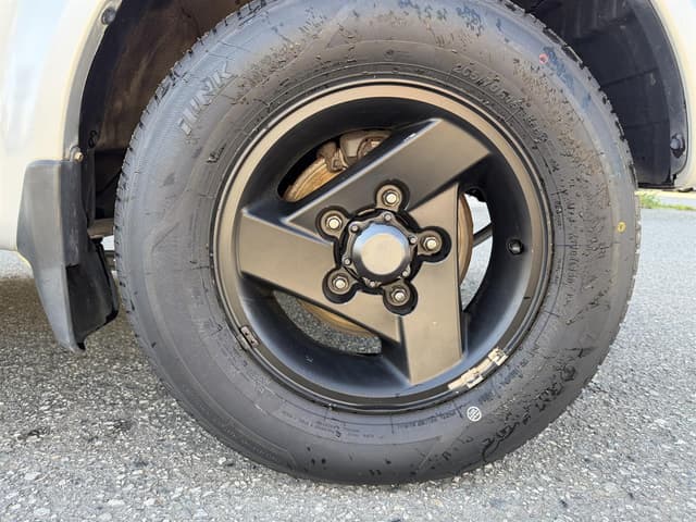 2004 Suzuki Jimny JDM car for sale — photo 17 of 20