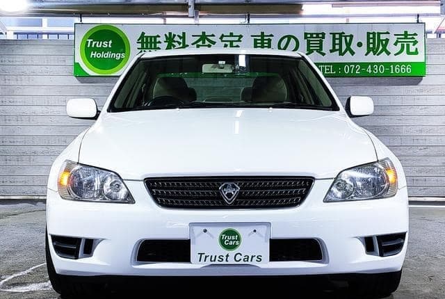 2002 Toyota Altezza JDM car for sale — photo 5 of 24