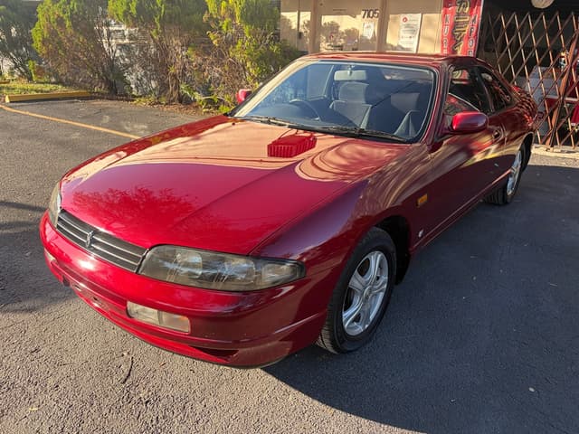 1994 Nissan Skyline JDM car for sale — photo 3 of 17