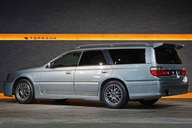 1999 Nissan Stagea JDM car for sale — photo 4 of 25