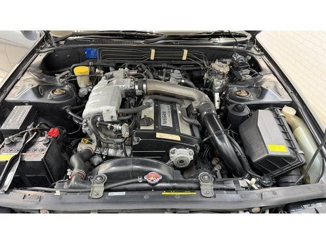 1991 Nissan Skyline JDM car for sale — photo 6 of 17