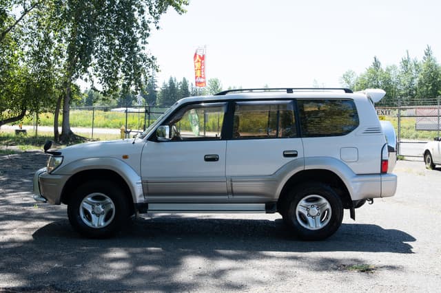 2001 Toyota Land Cruiser Prado JDM car for sale — photo 6 of 15