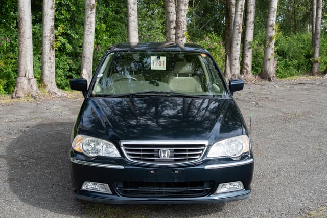 2000 Honda Odyssey JDM car for sale — photo 2 of 15