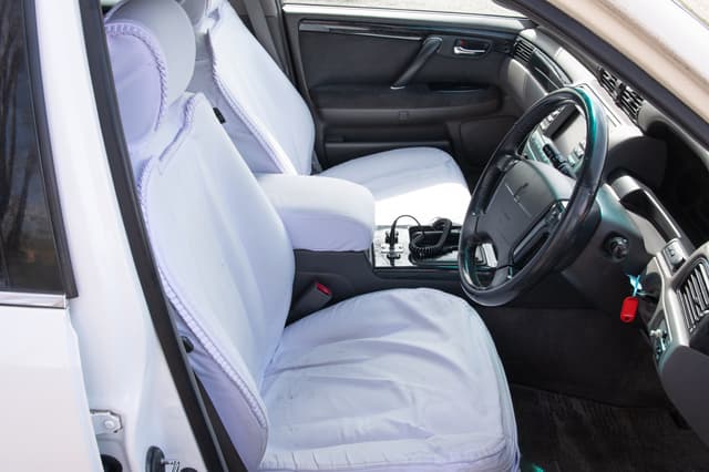 2001 Toyota Crown JDM car for sale — photo 12 of 15