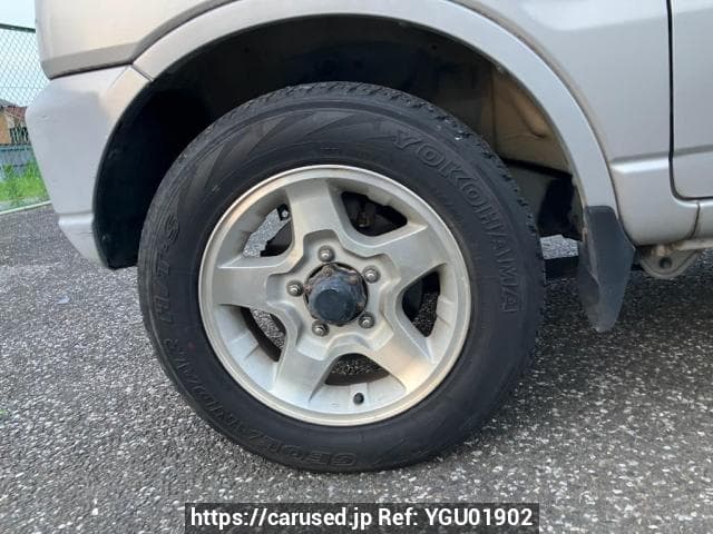 1999 Suzuki Jimny JDM car for sale — photo 16 of 24