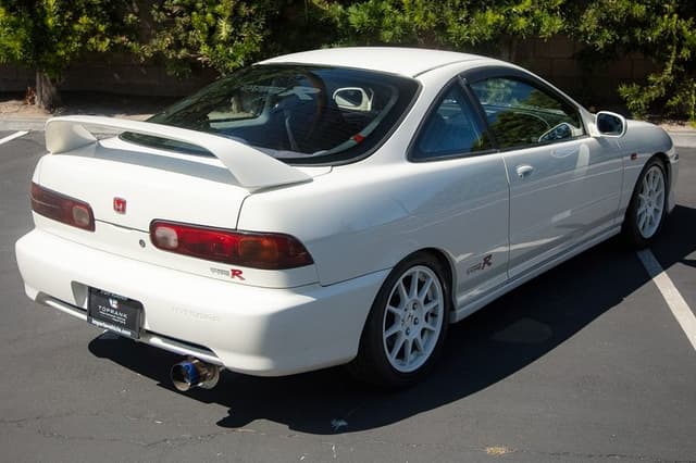 1999 Honda Integra JDM car for sale — photo 10 of 25