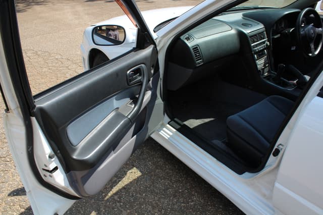2000 Nissan Skyline JDM car for sale — photo 18 of 25