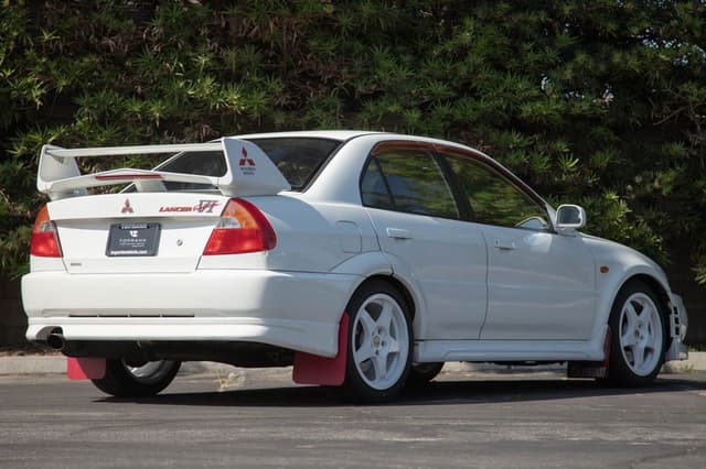 1999 Mitsubishi Lancer Evolution JDM car for sale — photo 8 of 25