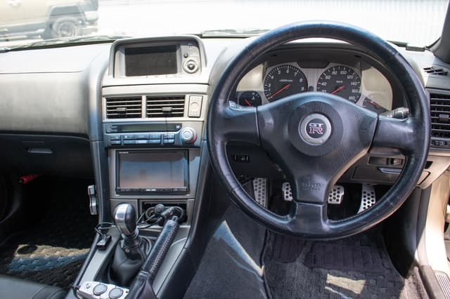 2001 Nissan Skyline JDM car for sale — photo 22 of 25