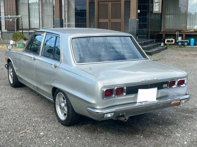 1971 Nissan Skyline JDM car for sale — photo 3 of 18