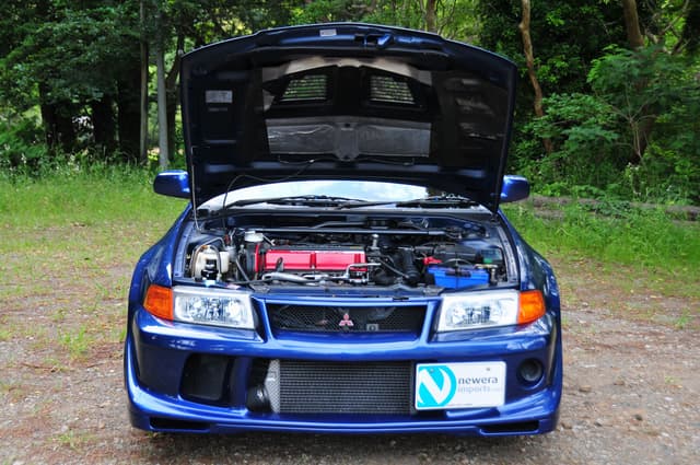 2000 Mitsubishi Lancer Evolution JDM car for sale — photo 8 of 23