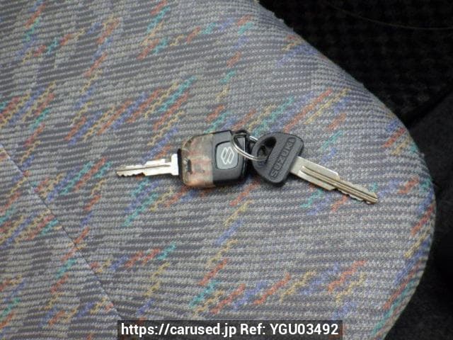 1998 Suzuki Jimny JDM car for sale — photo 24 of 25