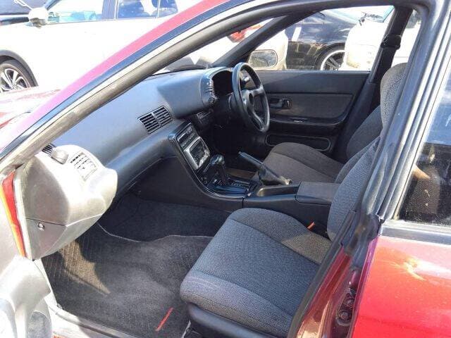 1990 Nissan Skyline JDM car for sale — photo 4 of 8