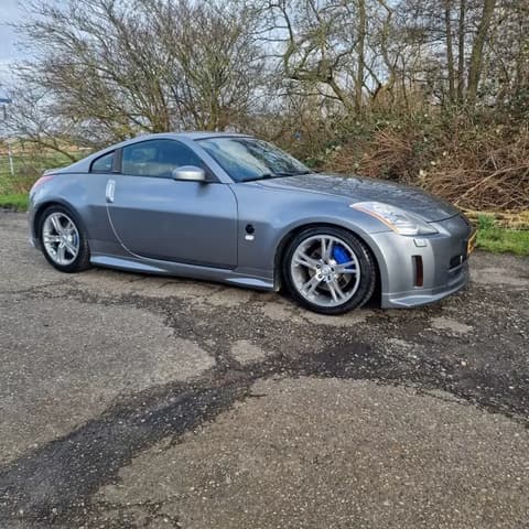 2004 Nissan Fairlady Z JDM car for sale — photo 2 of 21