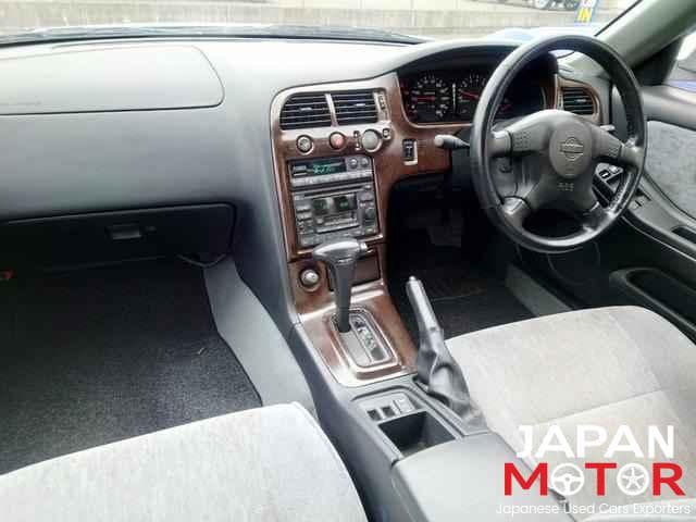 1996 Nissan Skyline JDM car for sale — photo 4 of 11