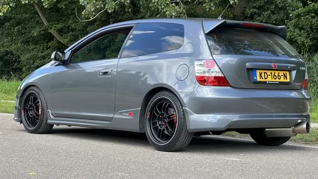2004 Honda Civic JDM car for sale — photo 3 of 25
