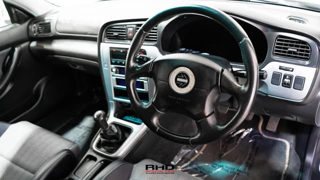 2001 Subaru Legacy JDM car for sale — photo 12 of 25