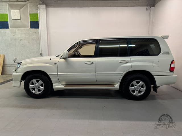 1998 Toyota Land Cruiser JDM car for sale — photo 11 of 25