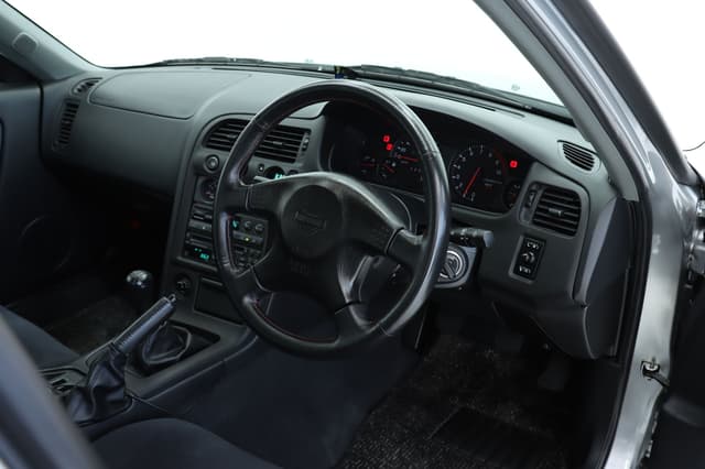 1998 Nissan Skyline JDM car for sale — photo 8 of 25