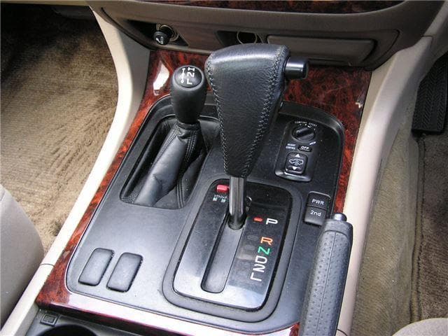 1998 Toyota Land Cruiser JDM car for sale — photo 9 of 25
