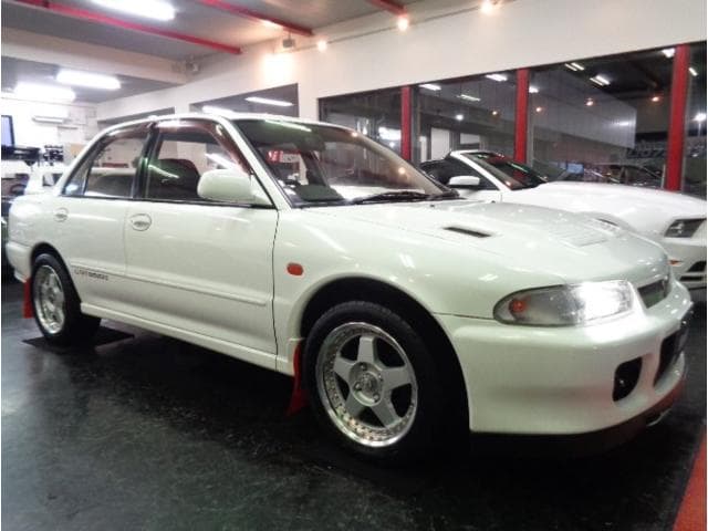 1994 Mitsubishi Lancer Evolution JDM car for sale — photo 6 of 25