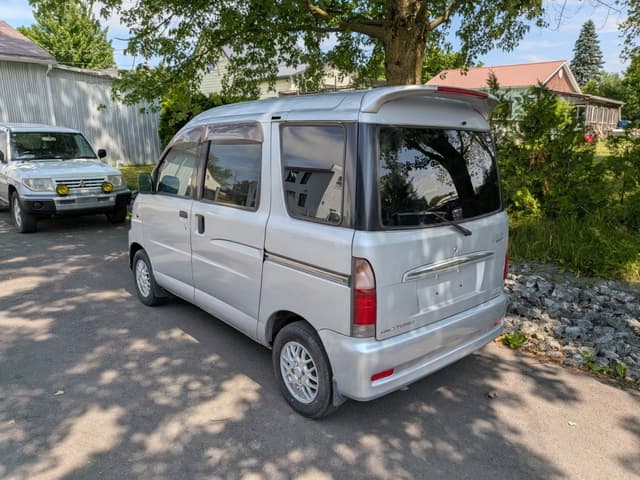 2001 Daihatsu Atrai JDM car for sale — photo 3 of 22