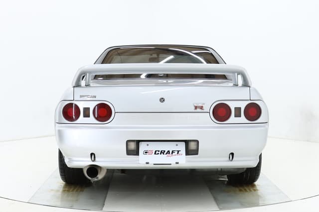 1992 Nissan Skyline JDM car for sale — photo 5 of 25