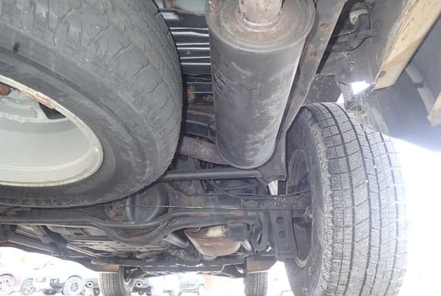 2005 Toyota Land Cruiser JDM car for sale — photo 16 of 25