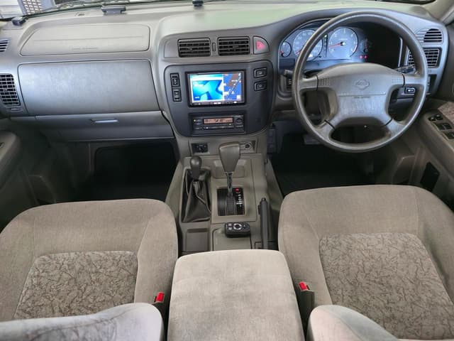1998 Nissan Safari JDM car for sale — photo 24 of 25