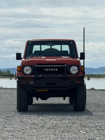 2001 Toyota Land Cruiser JDM car for sale — photo 15 of 25