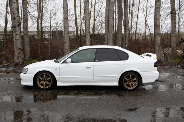 2000 Subaru Legacy JDM car for sale — photo 8 of 14