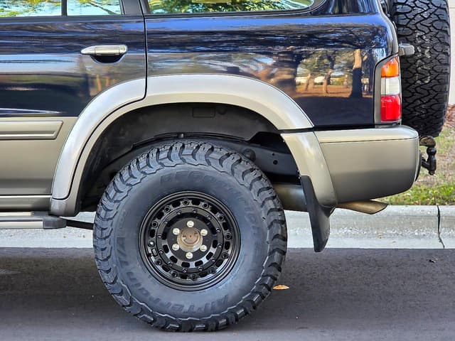 1998 Nissan Safari JDM car for sale — photo 14 of 25