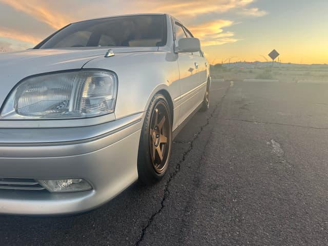 2000 Toyota Crown JDM car for sale — photo 7 of 25