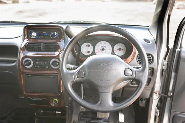 2000 Daihatsu Move JDM car for sale — photo 7 of 22