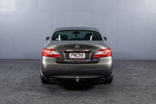 2012 Nissan Fuga JDM car for sale — photo 4 of 20