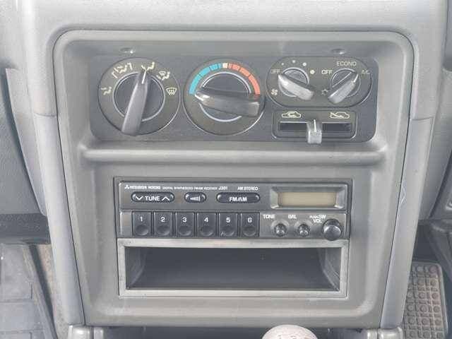 1996 Mitsubishi Pajero JDM car for sale — photo 9 of 20