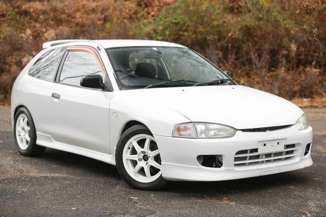 1996 Mitsubishi Mirage JDM car for sale — photo 6 of 25