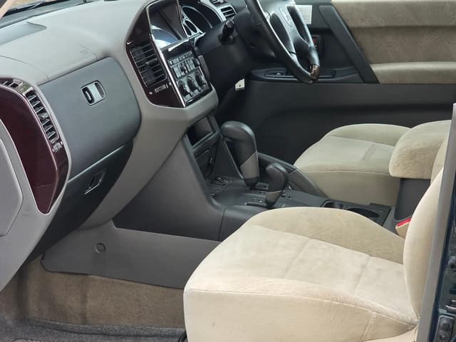 1999 Mitsubishi Pajero JDM car for sale — photo 9 of 25