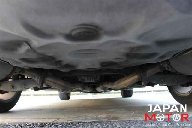 2001 Toyota Aristo JDM car for sale — photo 17 of 18