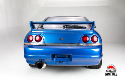 1993 Nissan Skyline JDM car for sale — photo 3 of 11