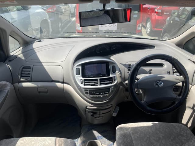 2000 Toyota Estima JDM car for sale — photo 5 of 12