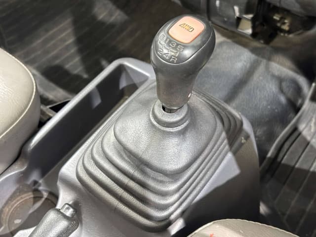2000 Subaru Sambar JDM car for sale — photo 15 of 25